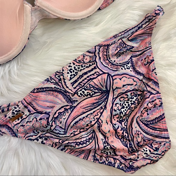 34A VS Victoria’s Secret BOMBSHELL Miraculous Adds-2 Cups Swim bikini 2pc - Picture 7 of 9